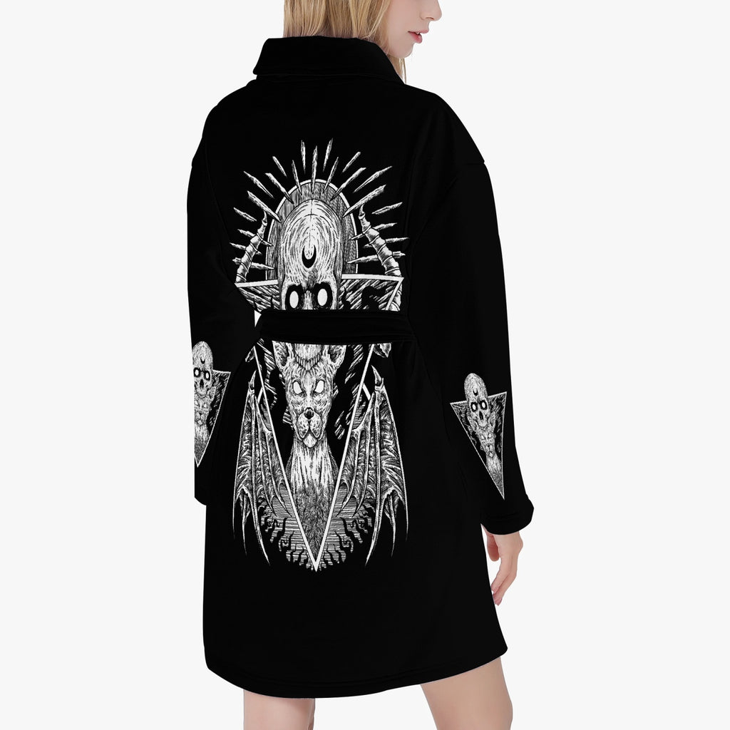 Skull Occult Batwing  Goth Cat Women's Loose-fitting Bathrobe Black And White Version