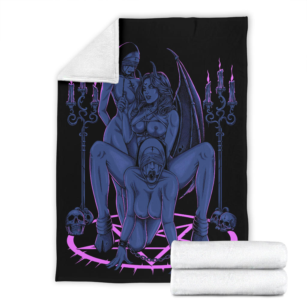 Skull Satanic Pentagram Candle Satanic Cross Erotic Possession Blanket Sexy Wild Blue Pink