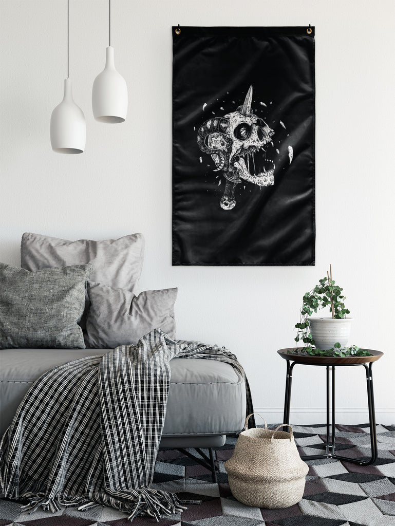 SKULL DEMON DAGGER WALL FLAG