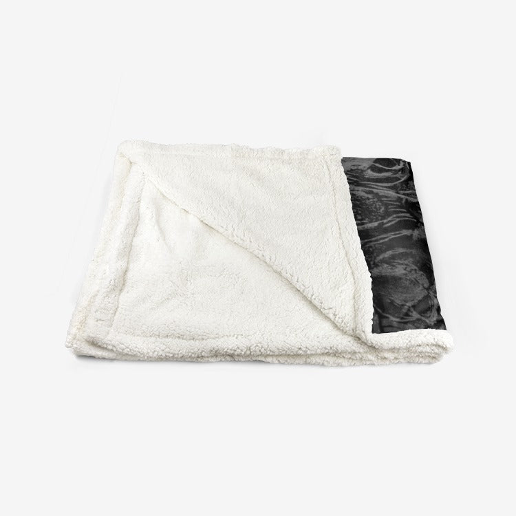 Smoke Skull Dark Version Super Soft Plush Blanket