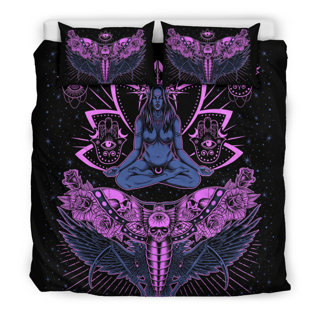 Skull Occult Cyclops Moth Crow Sword 3 Piece Duvet Set Sexy Blue Pink