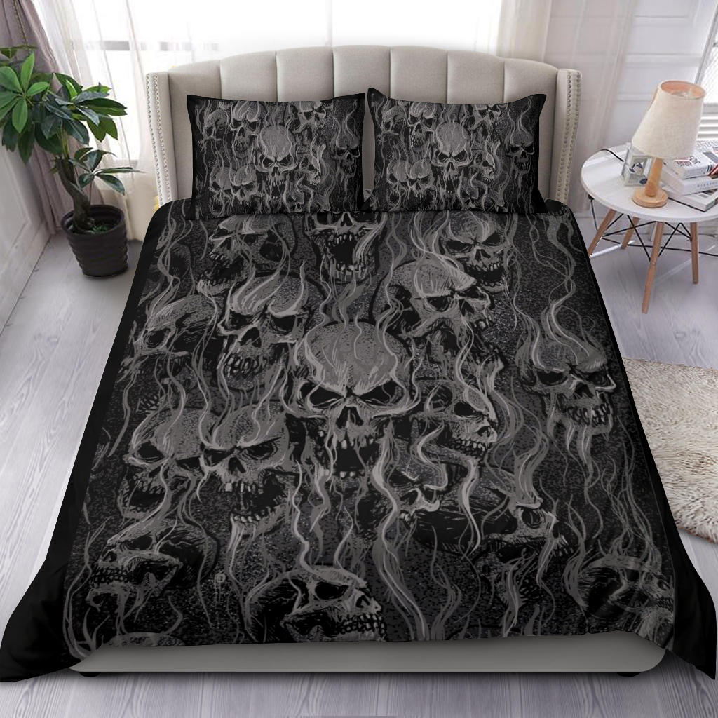 Smoke Skull 3 Piece Duvet Set Light New Light Version