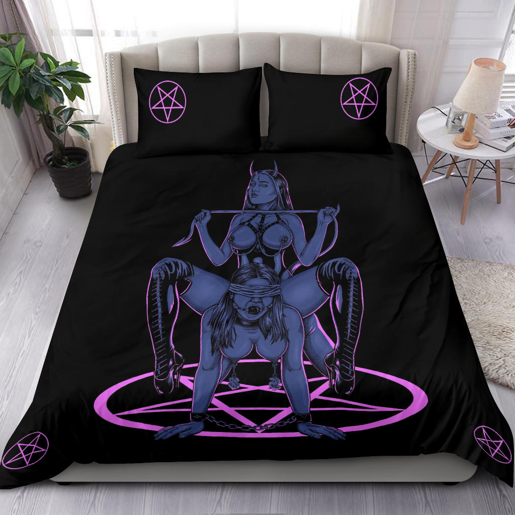 Satanic Pentagram Satanic Cross Demon Erotic 3 Piece Duvet Set Sexy Wild Blue Pink Color Version