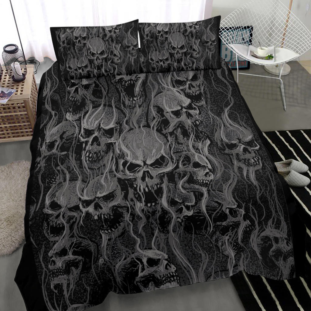 Smoke Skull 3 Piece Duvet Set Light New Light Version