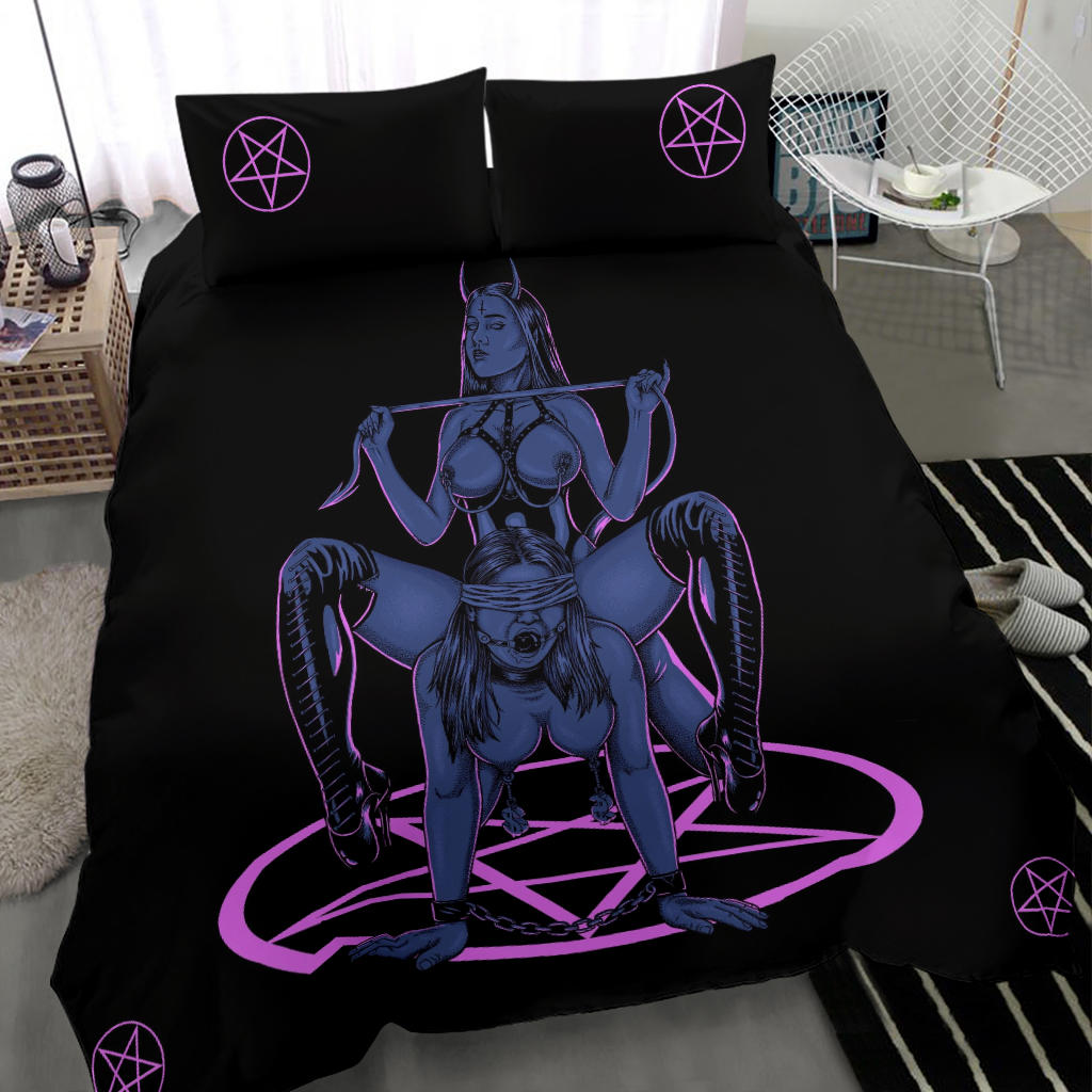 Satanic Pentagram Satanic Cross Demon Erotic 3 Piece Duvet Set Sexy Wild Blue Pink Color Version