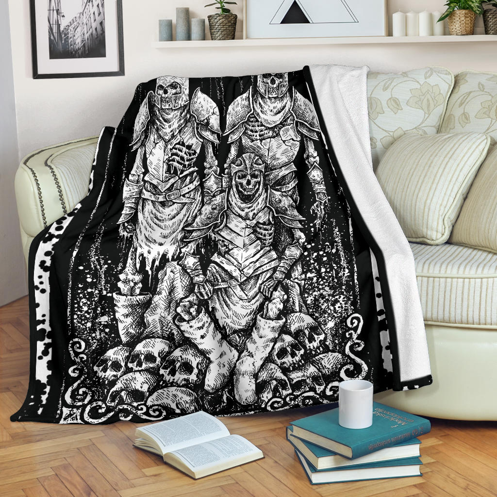 Skull Skeleton Mid Evil Viking Blanket