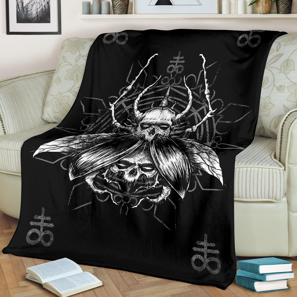 Skull Gothic Satanic Fly Blanket