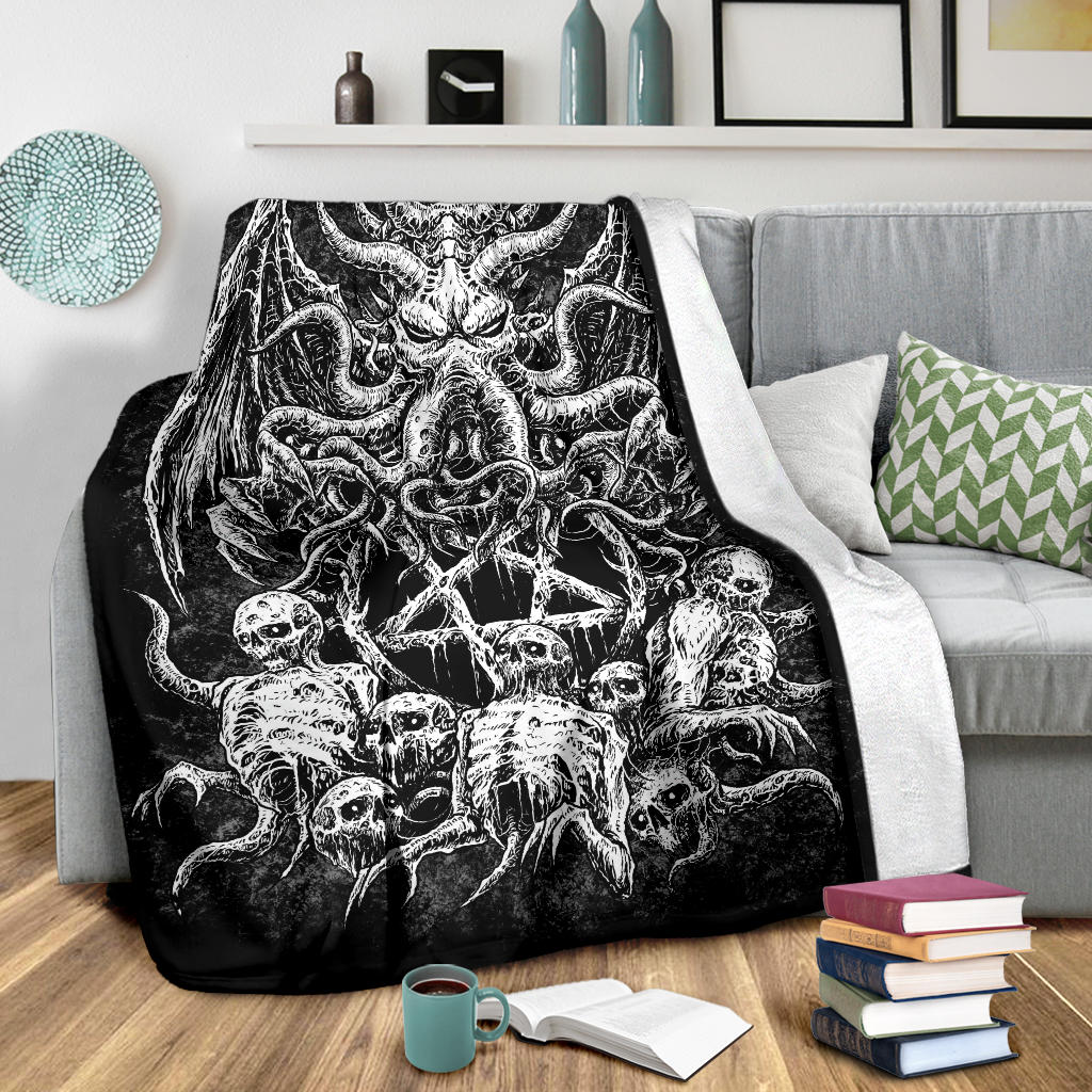 Skull Satanic Pentagram Demon Octopus Blanket Black And White Version