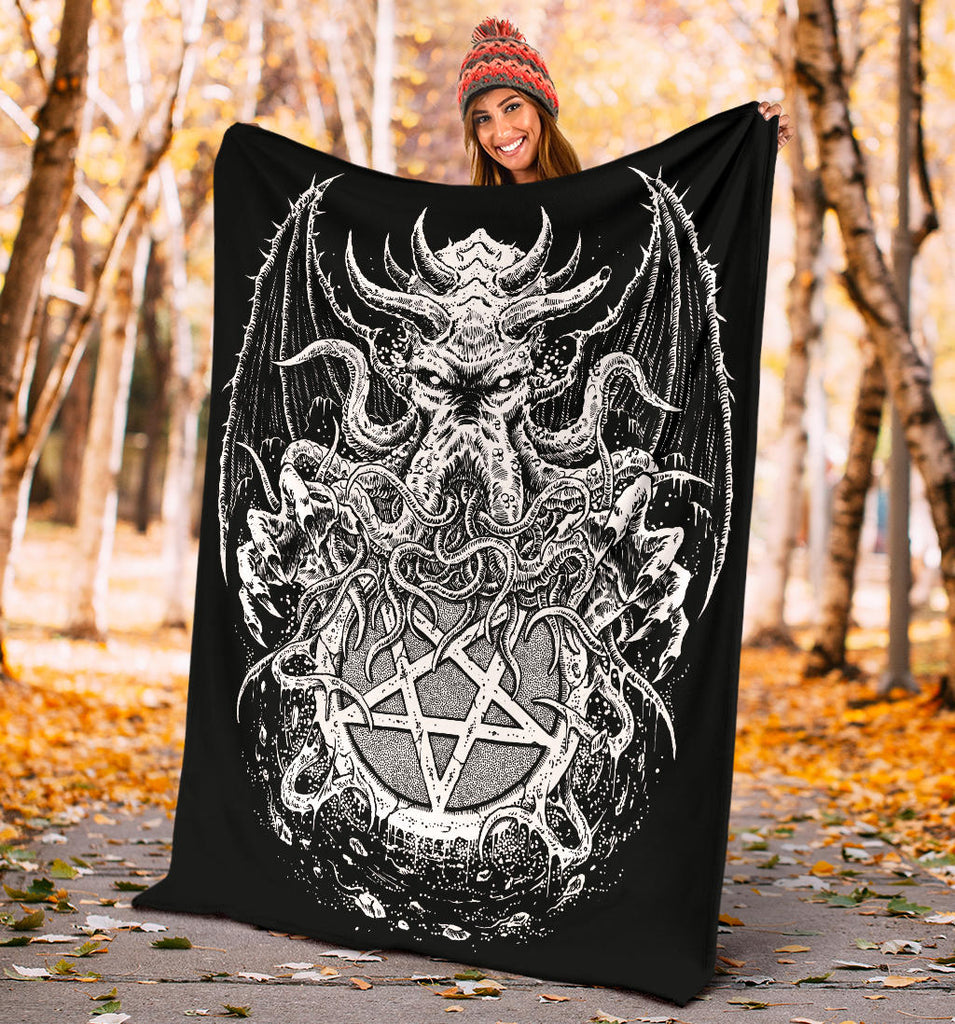 Skull Demon Octopus With Inverted Pentagram Blanket
