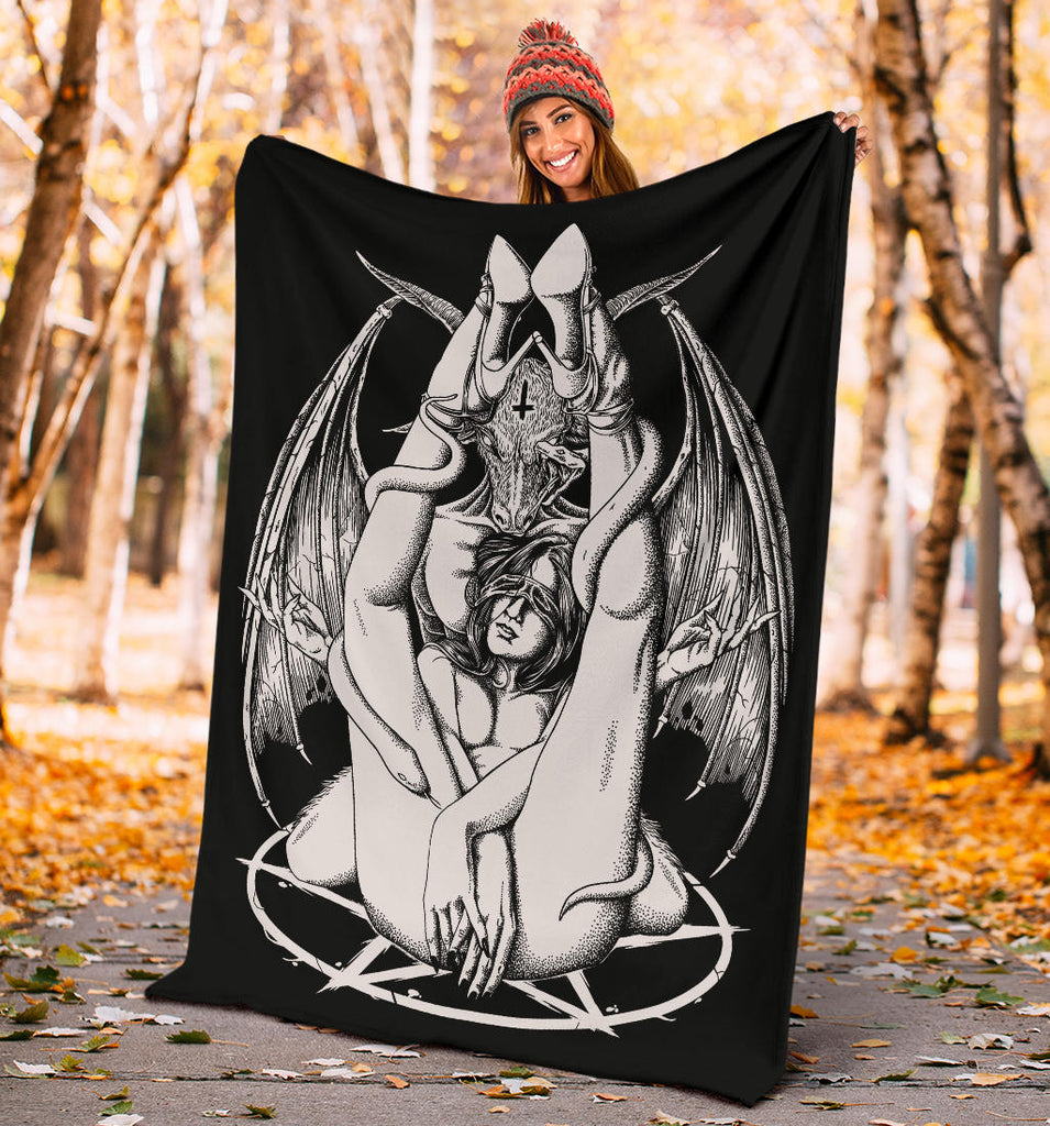 Satanic Pentagram Satanic Cross Serpent Bat Wing Demon Inception Blanket Black And White