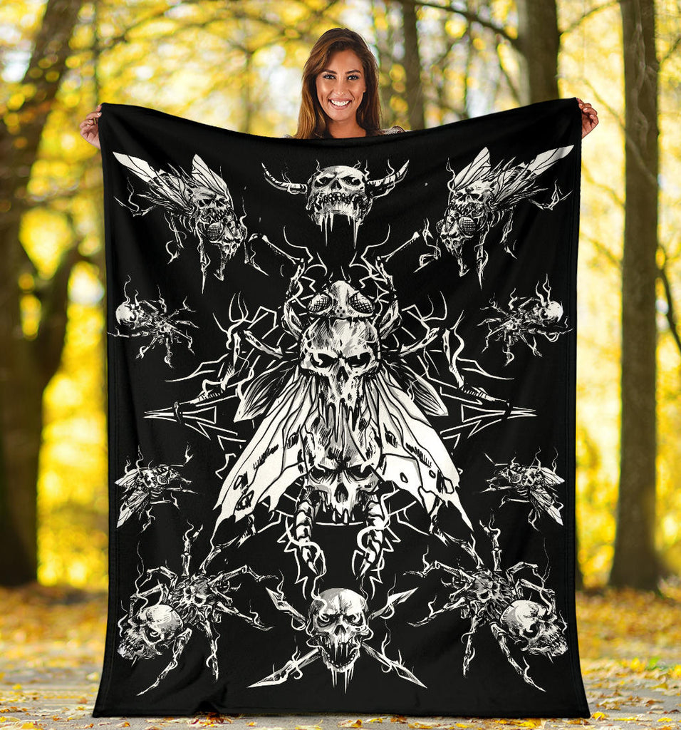 Skull Goth Evil Spider Fly Blanket