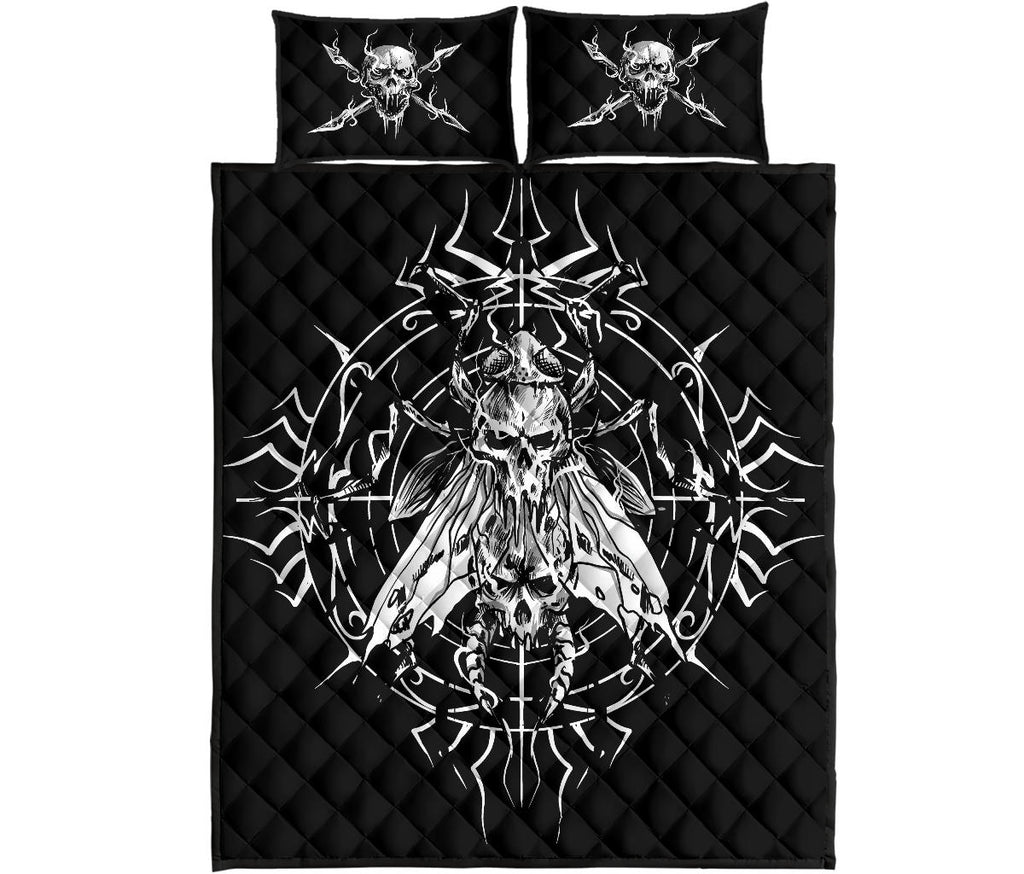 Skull Goth Evil Fly Quilt 3 Piece Set Black And White Large Fly Version